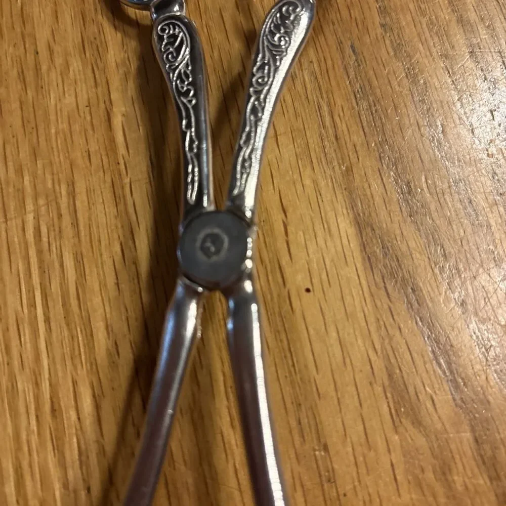 Vintage Silver Plated Scissor Style Pastry Salad Tongs 8.5